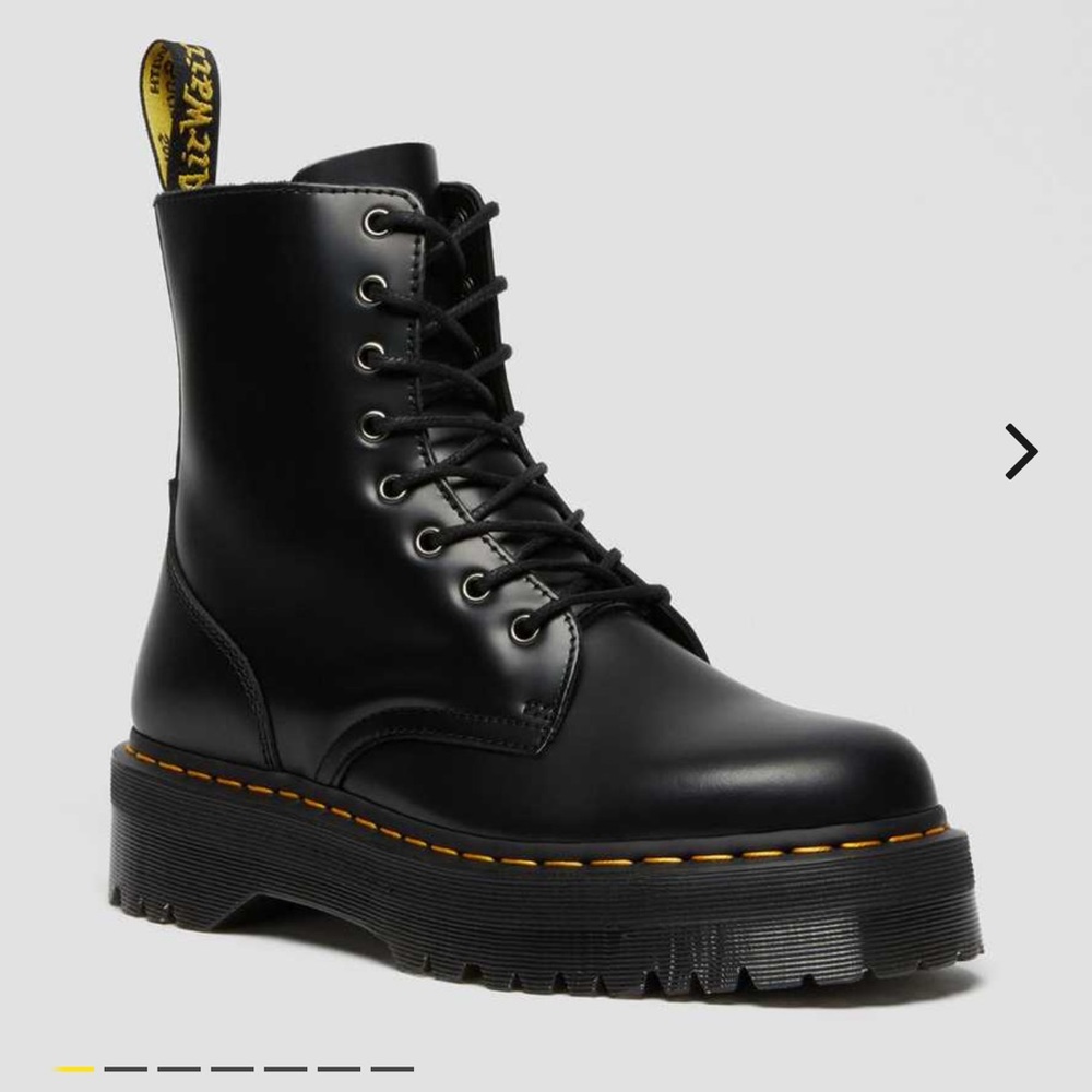 Jadon Boots Doc Martens Leather Platform US Women 8
